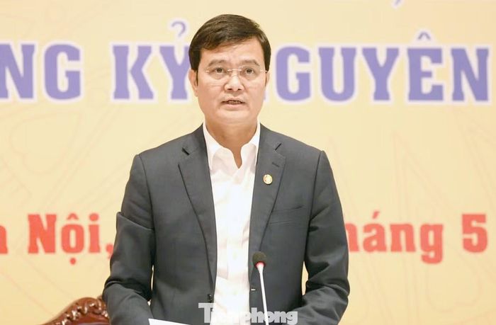 Phó Chủ tịch Ủy ban T.Ư MTTQ Việt Nam, Bí thư thứ nhất Trung ương Đoàn Bùi Quang Huy phát biểu tại chương trình. Ảnh: Xuân Tùng