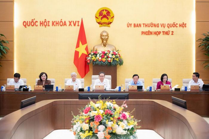 Chủ tịch Quốc hội Trần Thanh Mẫn chủ trì phiên họp.