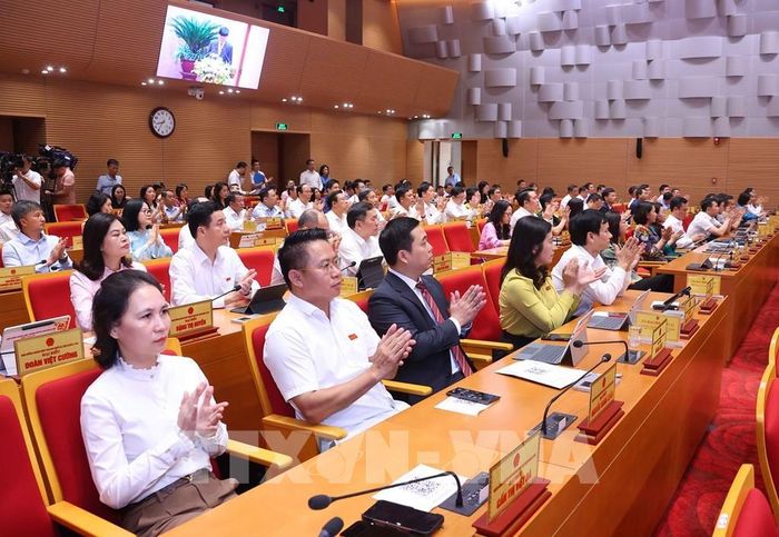 Các đại biểu dự kỳ họp. Ảnh: Văn Điệp – TTXVN