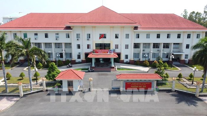 Trụ sở Đảng ủy, HĐND, UBND, Ủy ban MTTQ Việt Nam phường Mỹ Trà hiện đặt tại trụ sở cũ của Ủy ban MTTQ Việt Nam tỉnh Đồng Tháp. Ảnh: Nhựt An - TTXVN