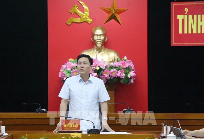 Phó Chủ tịch UBND tỉnh Phú Thọ Vũ Việt Văn phát biểu. Ảnh: Thu Hương - TTXVN