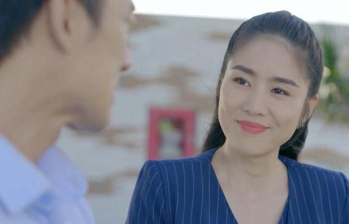 Lê Phương chia sẻ cảm giác đau lòng khi nhìn lại hành trình tình yêu của Thanh Mai và Hoàng Dũng.