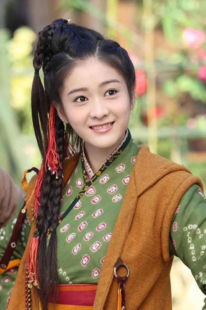 Dương Quá từng tặng Quách Tương ba cây kim châm, tượng trưng cho ba điều ước. 