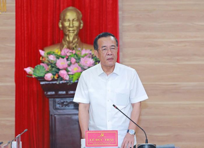 Bí thư Tỉnh ủy Lê Đức Thái phát biểu chỉ đạo tại buổi làm việc.