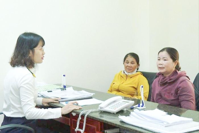 Cán bộ Thuế cơ sở 9 hỗ trợ tối đa để hộ kinh doanh thuận lợi trong kê khai thuế