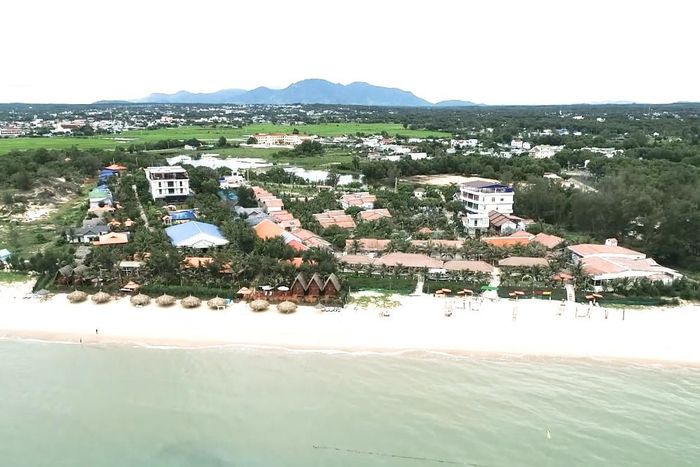 Khu nghỉ dưỡng ven biển La Gi