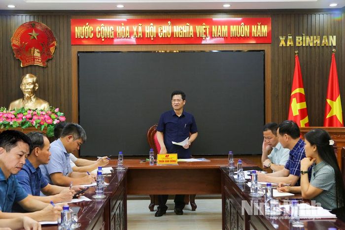 Đồng chí Trần Anh Dũng, Ủy viên Ban Thường vụ Tỉnh ủy, Phó Chủ tịch UBND tỉnh phát biểu kết luận buổi làm việc.