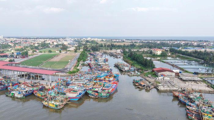 Tỉnh Ninh Bình ưu tiên đầu tư phát triển Cảng biển.