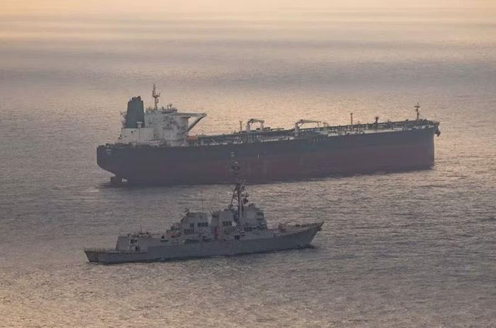 Eo biển Hormuz vẫn là một "điểm nghẽn" trên bản đồ vận tải hàng hải toàn cầu.
