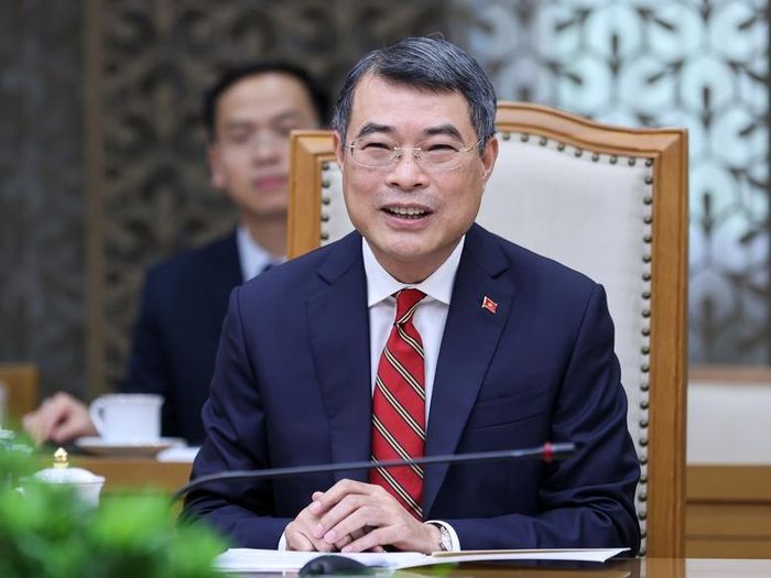 Thủ tướng Lê Minh Hưng đề nghị Trung Quốc ủng hộ, tạo điều kiện thuận lợi để Việt Nam tham gia hiệu quả chuỗi hoạt động "Chia sẻ thị trường lớn - Xuất khẩu Trung Quốc" - Ảnh: VGP/Nhật Bắc