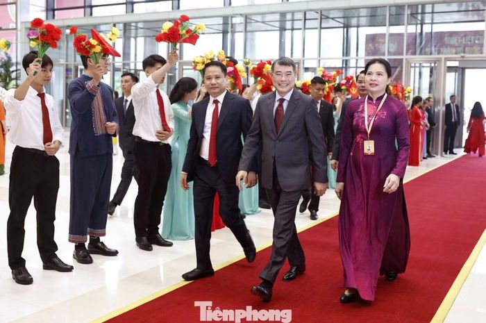  Thủ tướng Chính phủ Lê Minh Hưng đến dự khai mạc đại hội. Ảnh: Như Ý. 