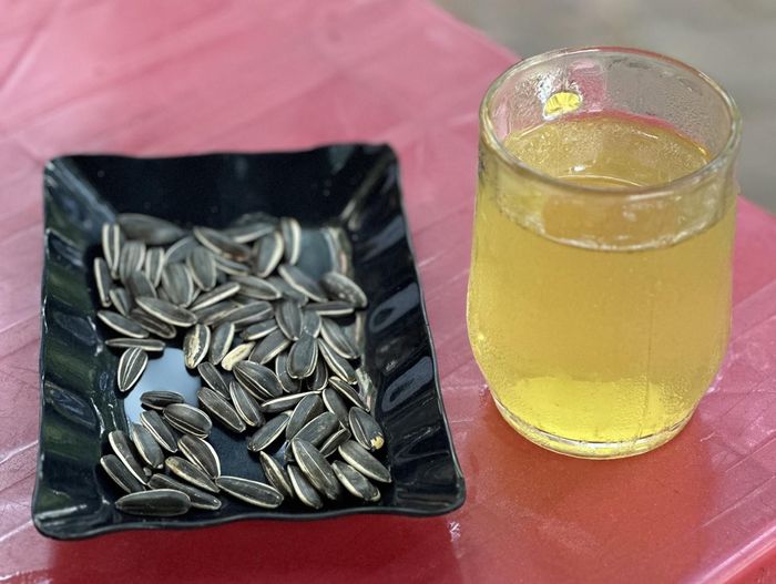 Trà xanh có nhiều tác dụng bao gồm hạ huyết áp. Ảnh: Ban Mai