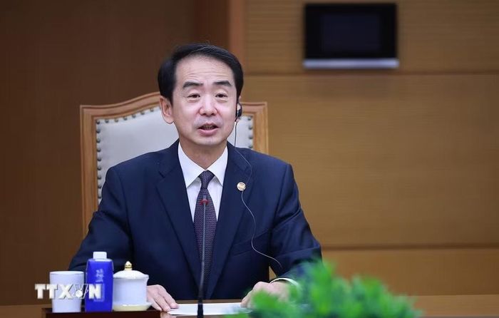 Ông Hà Vĩ, Đại sứ Trung Quốc tại Việt Nam phát biểu. (Ảnh: Dương Giang/TTXVN)