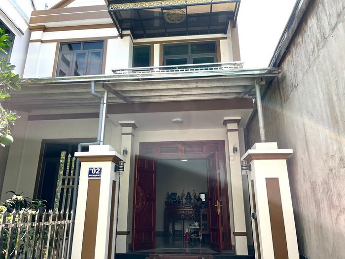 Mặt tiền ngôi nhà của gia đình bà Phạm Thị Bổng.
