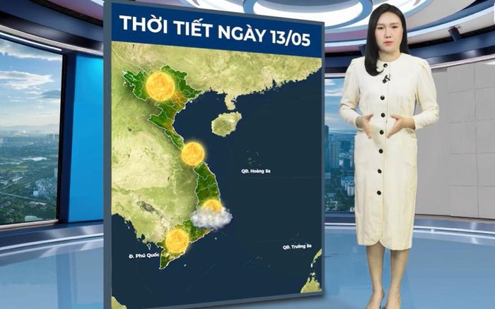 Nắng nóng bao trùm Bắc Bộ, Trung Bộ tăng nhiệt