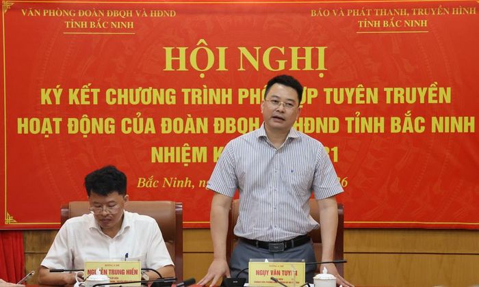  Đồng chí Ngụy Văn Tuyên phát biểu tại hội nghị. 