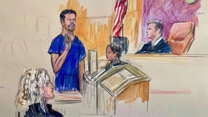  Ảnh vẽ cảnh nghi phạm Cole Allen xuất hiện trước tòa án liên bang ở Washington, D.C. Ảnh: THE TELEGRAPH 