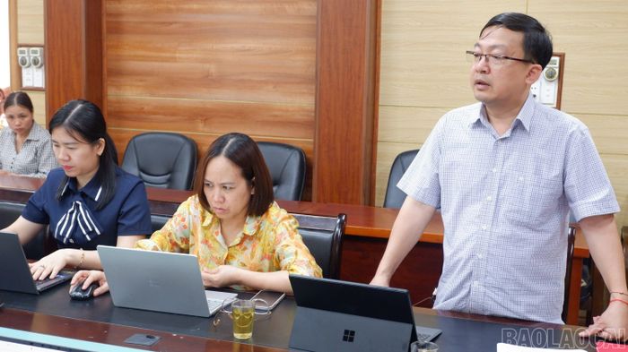 Lãnh đạo Sở Tài chính phát biểu chỉ đạo tại buổi làm việc.