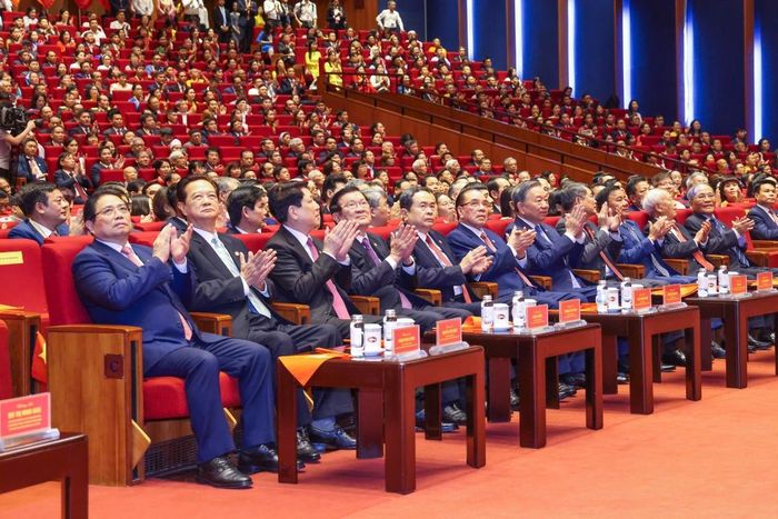 Các lãnh đạo Đảng, Nhà nước tham dự phiên khai mạc Đại hội.