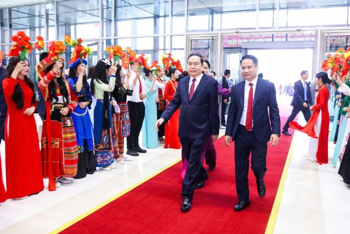 Chủ tịch Quốc hội Trần Thanh Mẫn tới dự Đại hội toàn quốc MTTQ Việt Nam nhiệm kỳ mới.