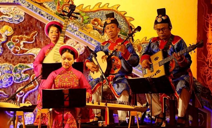 Huế hướng tới là trung tâm du lịch văn hóa tầm khu vực