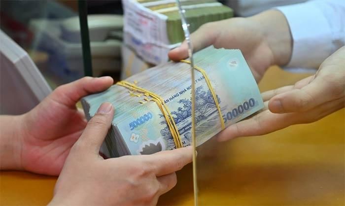 Nhiều ngân hàng ghi nhận lượng tiền gửi sụt giảm trong quý I/2026. Ảnh: ST