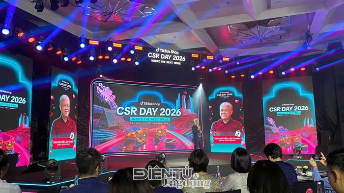 Ông Nguyễn Lâm Thanh, Đại diện TikTok tại Việt Nam phát biểu khai mạc