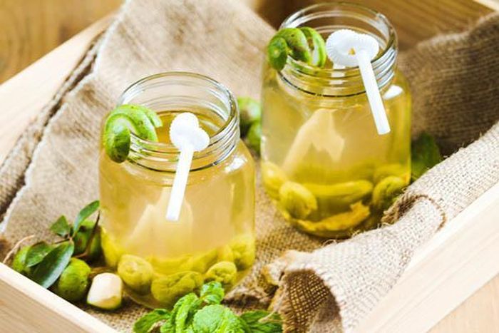 Nước sấu có tác dụng giải khát trong mùa hè.