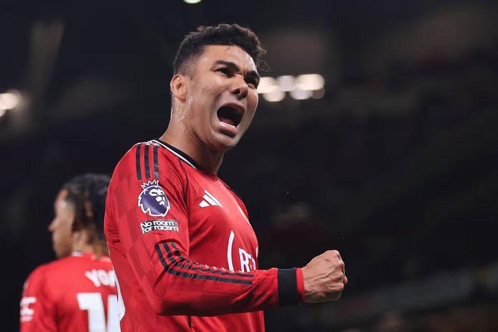  Casemiro khẳng định anh sẽ là fan Manchester United suốt đời. ẢNH: MIRROR/GETTY 