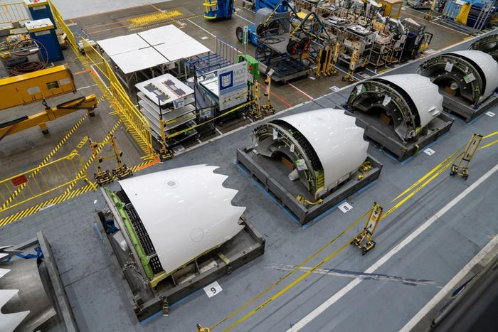  Vỏ động cơ cho dòng máy bay 737 Max. Boeing đang đàm phán với ba nhà sản xuất động cơ lớn về các động cơ phản lực cánh quạt tiên tiến. Ảnh: Bloomberg. 