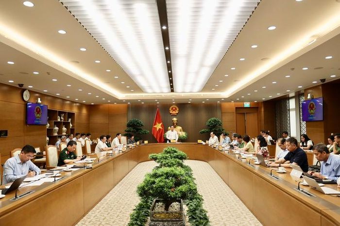 Phó Thủ tướng đề nghị Bí thư, Chủ tịch UBND các địa phương trực tiếp chỉ đạo, chịu trách nhiệm toàn diện trước Chính phủ, Thủ tướng Chính phủ về tiến độ, chất lượng, tổng mức đầu tư, hiệu quả sử dụng công trình - Ảnh: VGP/Thu Sa