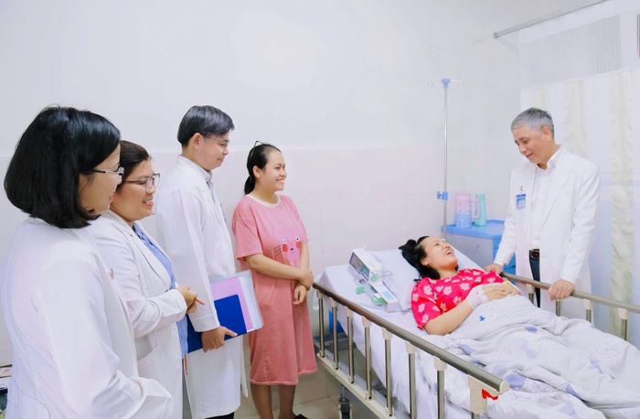 Ca can thiệp bào thai cho sản phụ Trần Ngọc Đào (29 tuổi), ngụ TP.HCM.