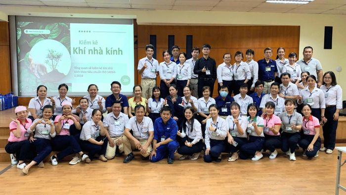 Chuyên gia IXCERT đào tạo kiểm kê khí nhà kính ISO 14064-1 (trụ cột E) tại công ty sản xuất linh kiện ô tô