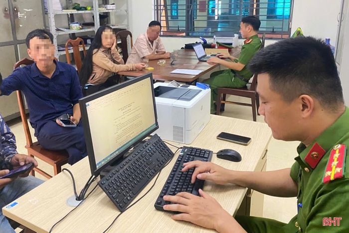 Công an xã Can Lộc mời những người liên quan lên làm việc.
