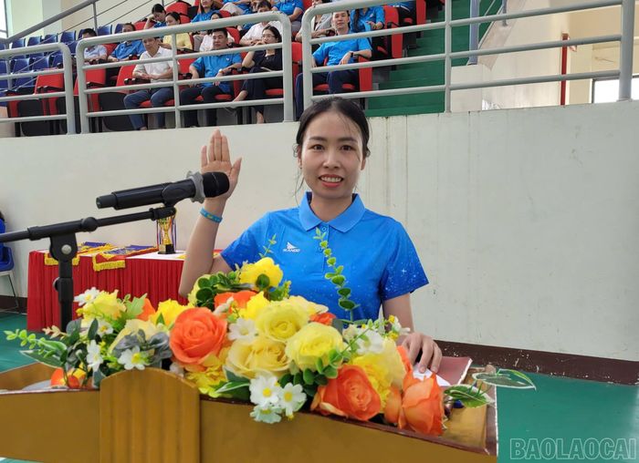 Đại diện vận động viên tuyên thệ.