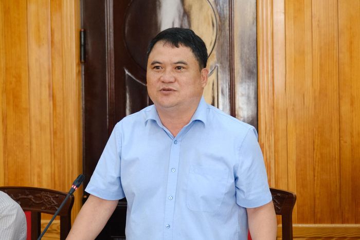 Đại diện lãnh đạo Trung tâm Phát triển quỹ đất tỉnh Lâm Đồng phát biểu tại buổi làm việc