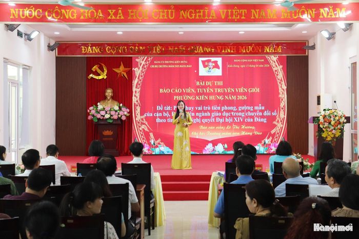 Các báo cáo viên, tuyên truyền viên mang đến nhiều phần trình bày sinh động, gắn với thực tiễn tại cơ sở. Ảnh: Tuấn Điệp
