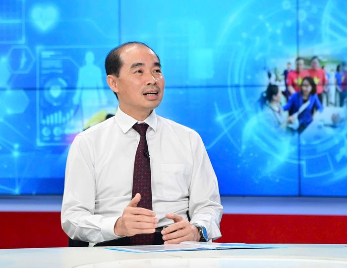 TS. BS Nguyễn Đình Hưng, Phó Giám đốc Sở Y tế Hà Nội trao đổi tại Chương trình. Ảnh: Viết Thành