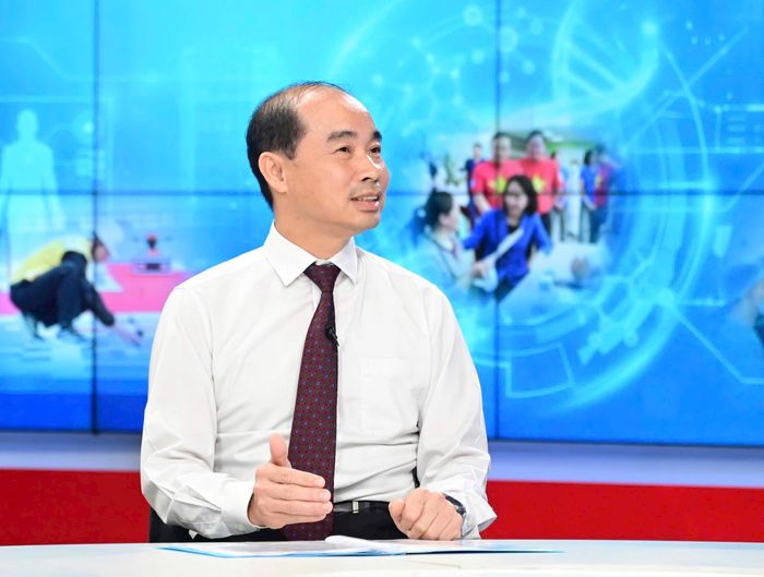TS. BS Nguyễn Đình Hưng tại Chương trình. Ảnh: Viết Thành