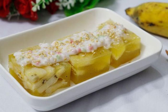 Bánh chuối hấp cốt dừa thơm ngon và tốt cho giấc ngủ.