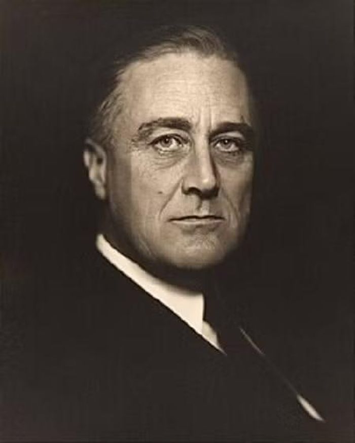 Tổng thống Franklin D. Roosevelt.