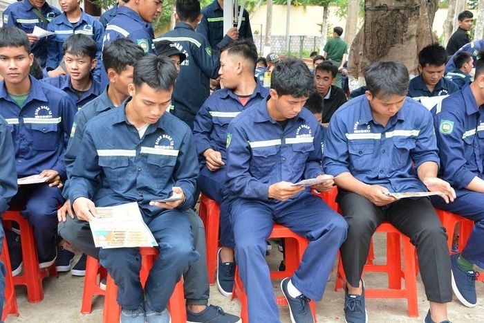 Chương trình mở ra nhiều cơ hội việc làm sinh viên, học viên Nhà trường