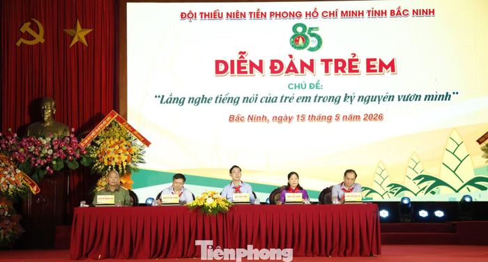 Diễn đàn trẻ em tại chương trình.