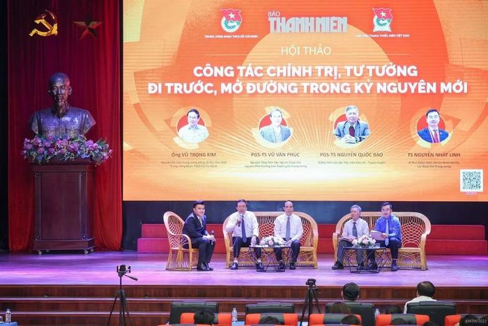 Các diễn giả thảo luận tại Hội thảo.