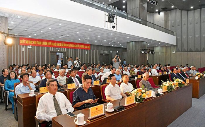 Toàn cảnh các đại biểu tham dự buổi gặp mặt