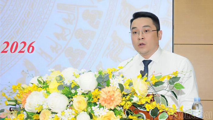 Đồng chí Cao Ngọc Minh phát biểu nhận nhiệm vụ.