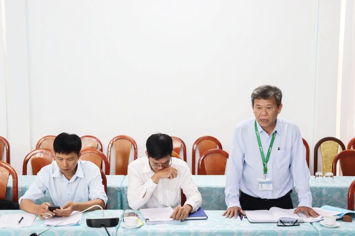 Lãnh đạo Sở Y tế tỉnh Tây Ninh báo cáo tại buổi làm việc. Ảnh: D. Nguyện