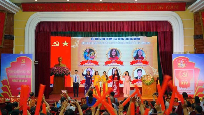 6 thí sinh xuất sắc bước vào vòng thi chung khảo. Ảnh: PV