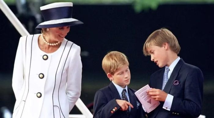 Công nương Diana cùng 2 con trai: William và Harry. Ảnh: Getty.