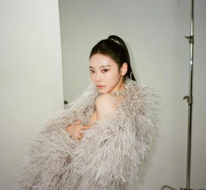  Nhóm aespa được thành lập bởi SM Entertainment, gồm 4 thành viên và nổi tiếng qua loạt ca khúc như Next Level, Drama hay Supernova. Hiện nhóm chuẩn bị phát hành album phòng thu thứ hai LEMONADE vào 29/5. Ảnh: @imnotningning. 